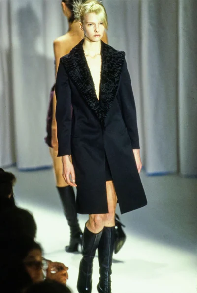 Look 30